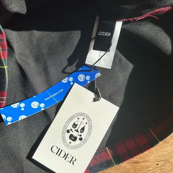 Cider Red and Black Plaid Dress - Picture 8 of 9